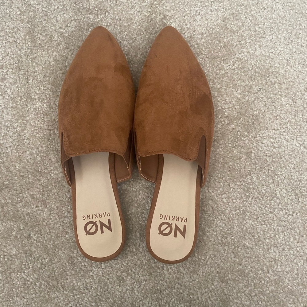 Miles/flats. Like New!